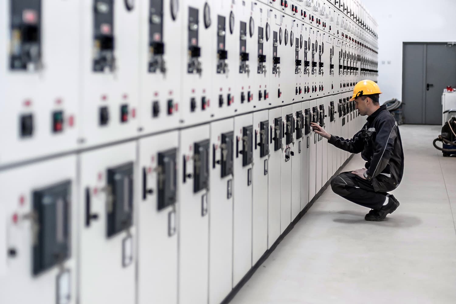 HAKEL Elektrik ve Pano Sistemleri 4